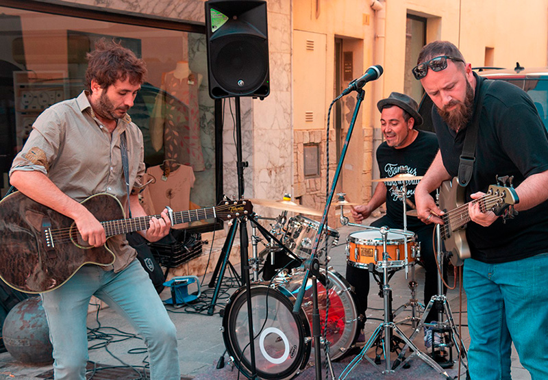 El grup Litus3 és el protagonista aquest vespre del segon concert de 'Quan el sol es pon'. (Foto: Helena Margarit).