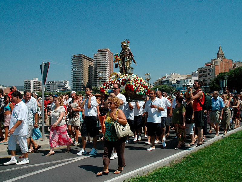 Imatge d'arxiu de la festivitat de la Mare de Déu del Carme. (Foto: SAMP - Josep Lois).