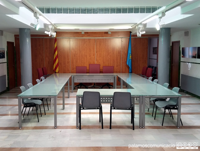 La Sala de Plens de l'Ajuntament de Palamós.