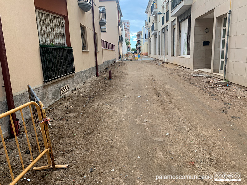 El carrer de l'Avió de Palamós, ahir a la tarda.