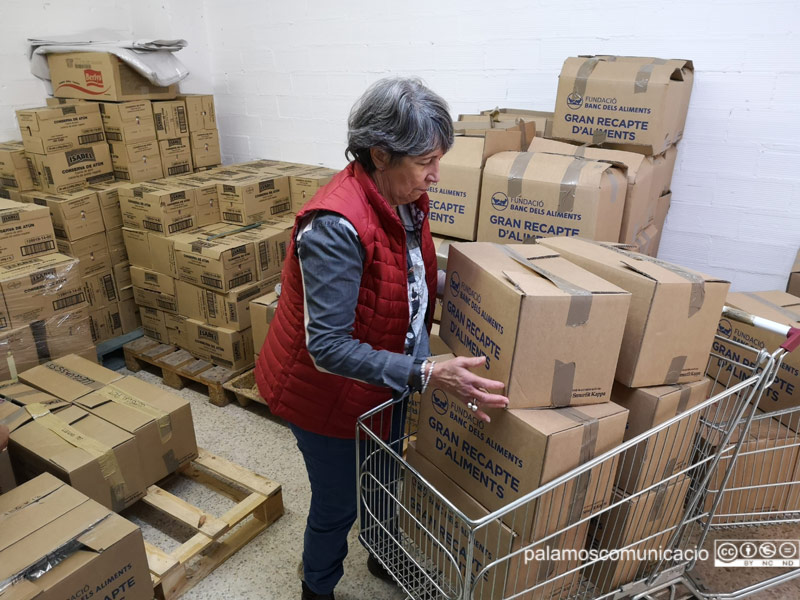 L'Espai de Distribució d'Aliments 'Albert Castejón' és qui s'encarrega de gestionar aquesta ajuda alimentària.