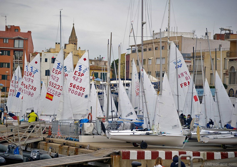 La pandèmia deixarà Palamós sense la icònica imatge de les veles de la Christmas Race. (Foto: A. Farré).