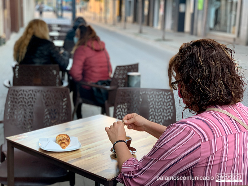 Els bars i restaurants tindran horaris limitats a esmorzars i dinars.