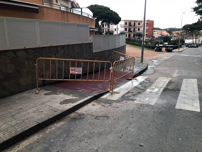 Tram de vorera de la carretera de la Fosca, entre els carrers de Josep Pla i el camí de l’església de Sant Joan. (Foto: Ajuntament de Palamós).