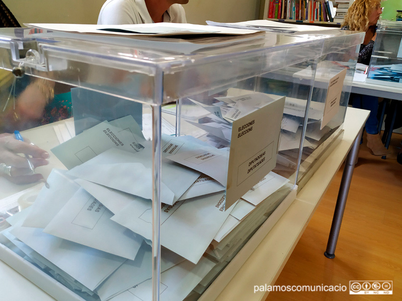 Imatge d'arxiu d'una votació a Palamós.