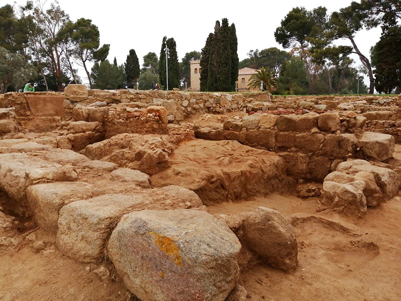 Les excavacions a la vil·la romana del Collet han posat al descobert recuperat una gran àrea de treball i emmagatzematge. (Foto: Ajuntament de Calonge