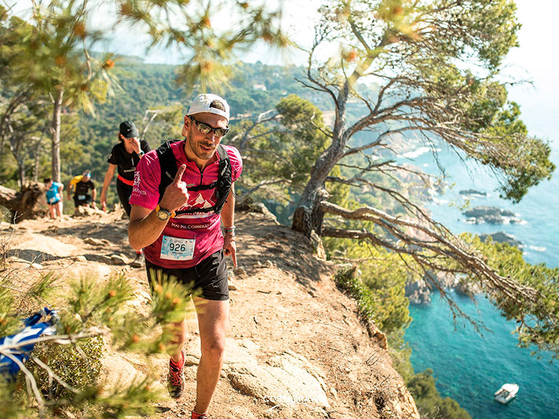 la proposta vol marcar una sèrie de rutes per caminar, córrer o anar en bicicleta, (Foto: Departament d'Esports de l'Ajuntament de Palamós).