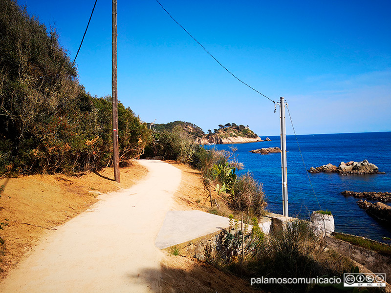 Tram del camí de ronda entre S'Alguer i Castell.