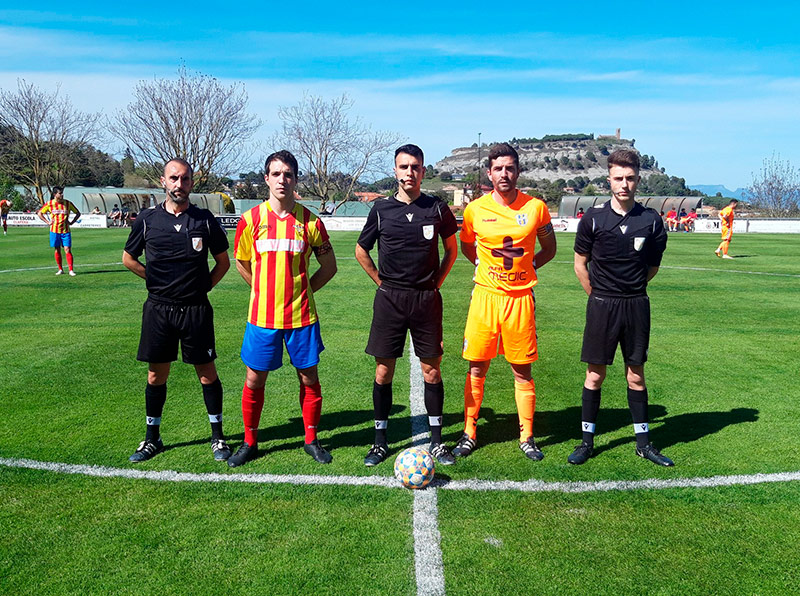 Amb la derrota a Tona, el Palamós va fer un pas enrere en la seva lluita per l'ascens. (Foto: Palamós CF).