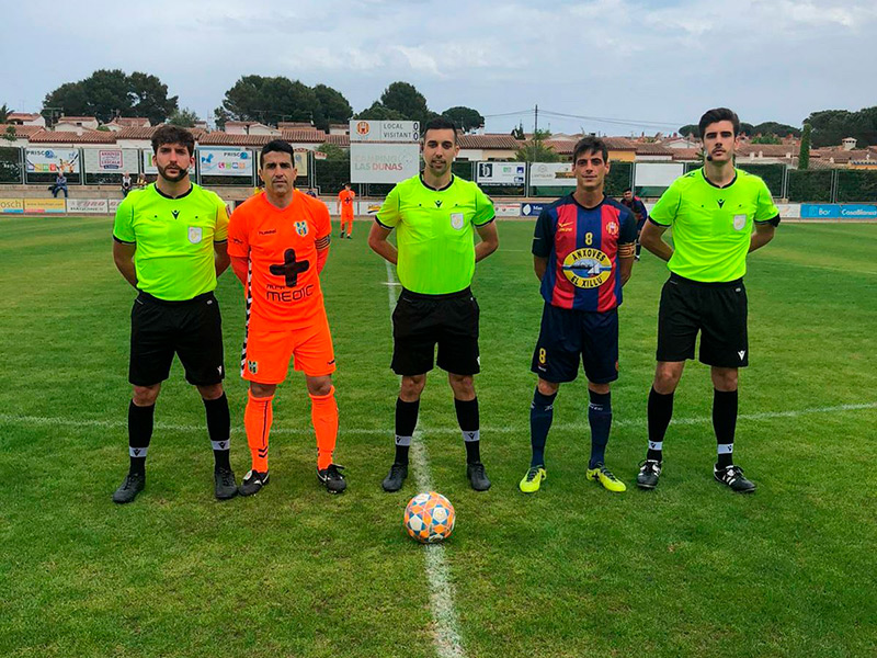 Sergio García va ser ahir el capità del Palamós en el partit davant l'Escala. (Foto: Palamós CF).