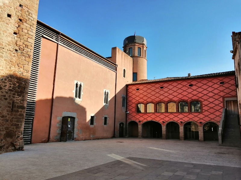 El Castell de Calonge acull, aquest divendres, la presentació dels treballs dels estudiants d’Arquitectura. (Foto: Ajuntament de Calonge i Sant Antoni