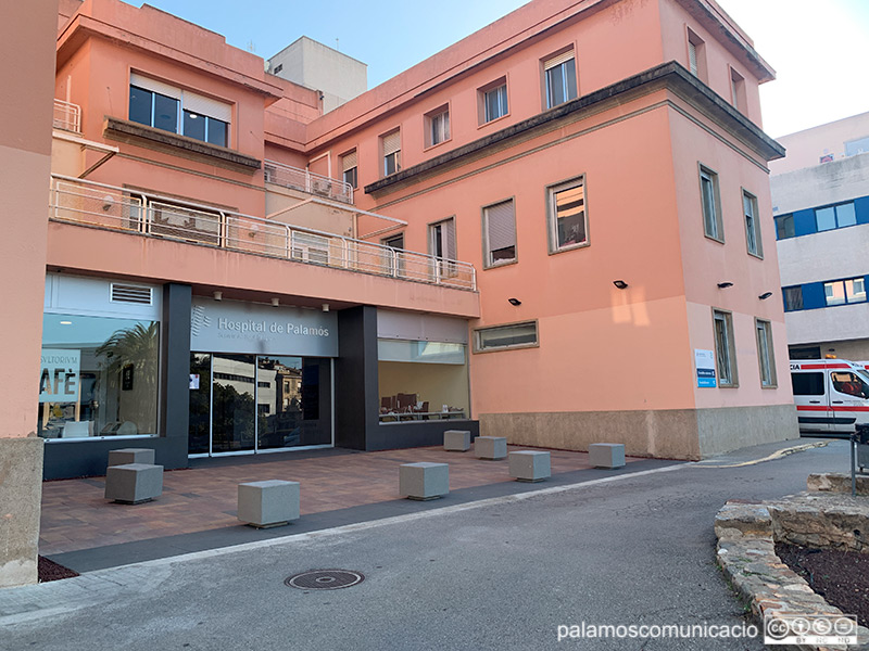 L'entrada a l'hospital de Palamós per la planta zero.