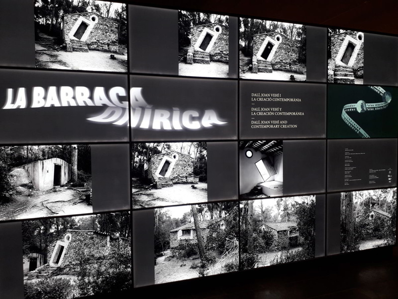 La mostra 'La barraca onírica: Dalí, Joan Vehí i la creació contemporània' s'exposa a la Capella del Carme. (Foto: Museu de la Pesca).