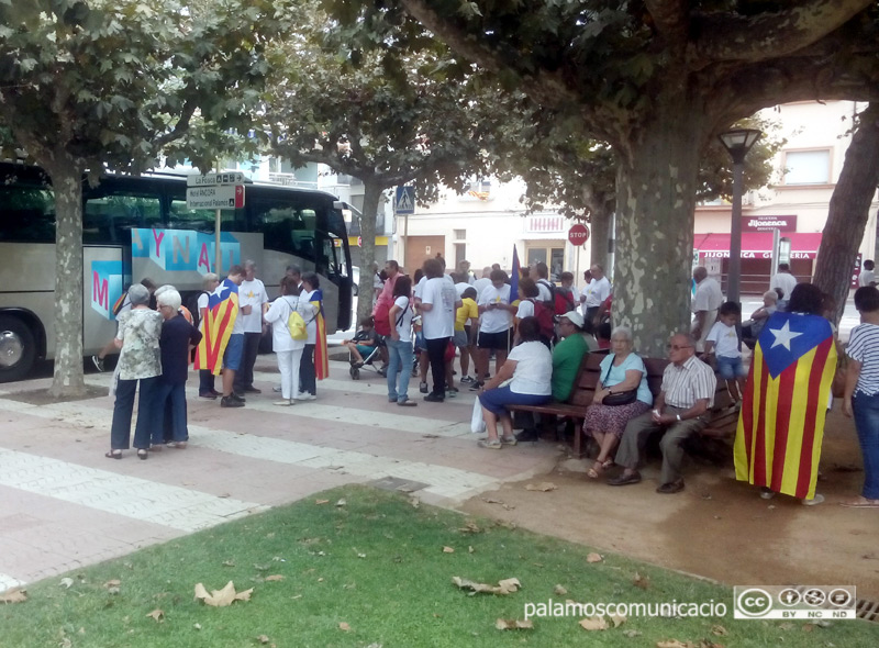 Sortida d'autocars des de Palamós cap a la manifestació de la Diada, en una imatge d'arxiu.