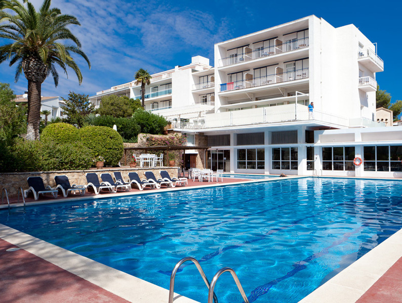 De cara a aquest mes de setembre, les reserves hoteleres a la Costa Brava centre estan entre el 50 i el 60 per cent. (Foto: Grup Costa Brava Centre).