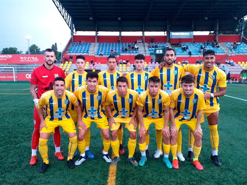 L'onze inicial del Palamós en el partit amistós disputat dissabte contra l'Igualada. (Foto: Sergi Cortés).