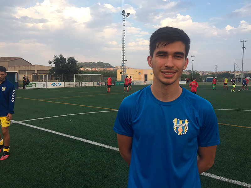 Abel Fàbregas, en un entrenament amb el degà aquesta setmana. (Foto: Palamós CF).