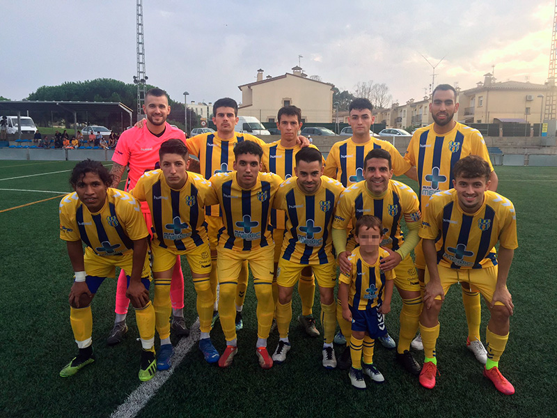 L'onze inicial del Palamós en el partit de pretemporada davant la UE Gurb. (Foto: Palamós CF).