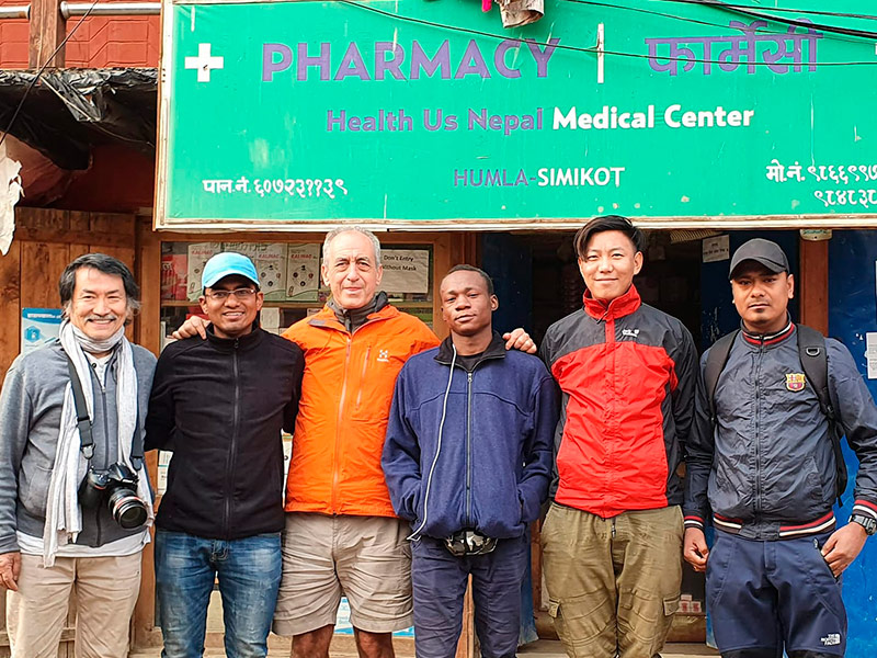 L'entitat vol apropar l'assistència sanitària als pobles remots del Nepal. (Foto: Health us Nepal).