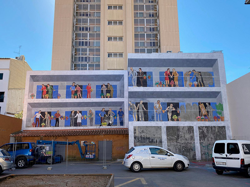 El mural es pot veure a l'aparcament de ca la Martina. (Foto: Ajuntament de Calonge i Sant Antoni).