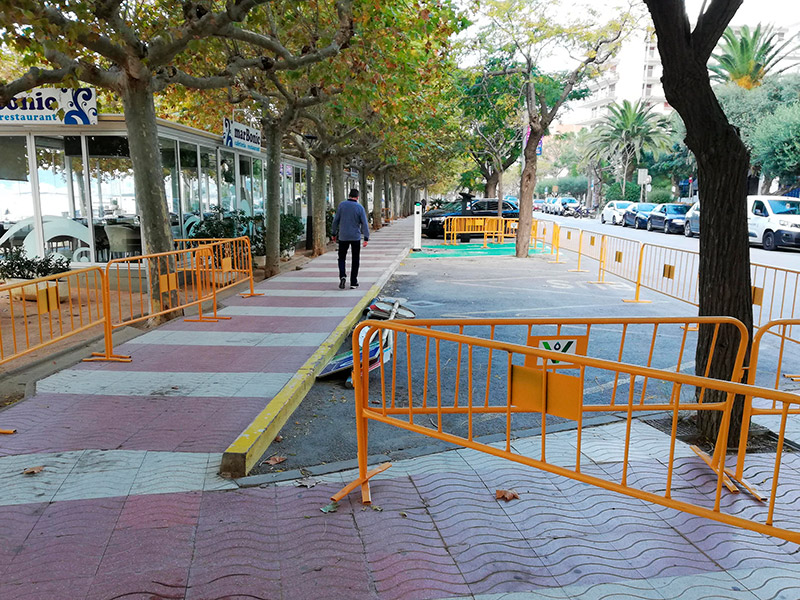 Tram de la vorera del passeig que s'està ampliant. (Foto: Ajuntament de Palamós).
