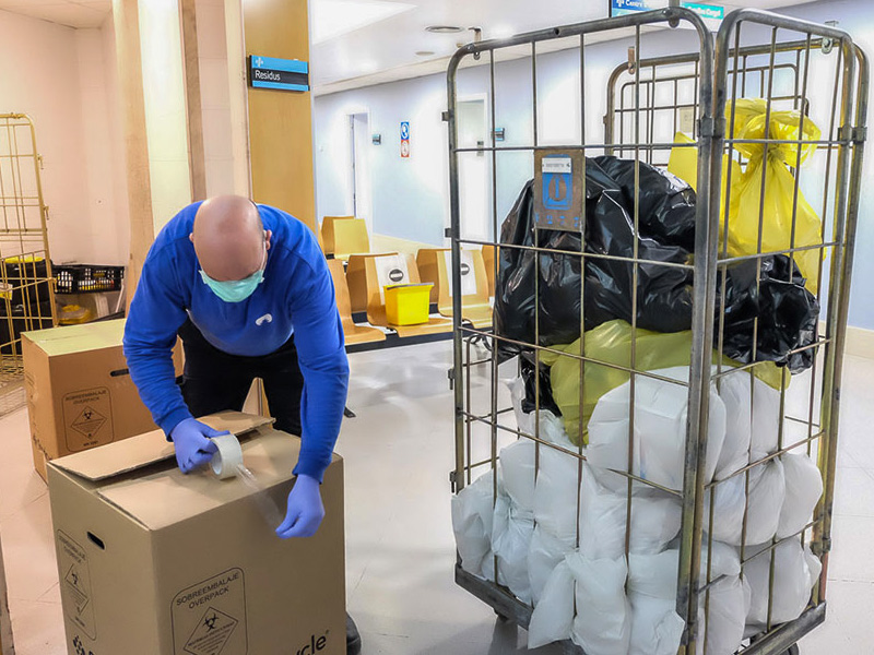 Gestió de residus a l'hospital de Palamós, en una imatge d'arxiu. (Foto: SSIBE).