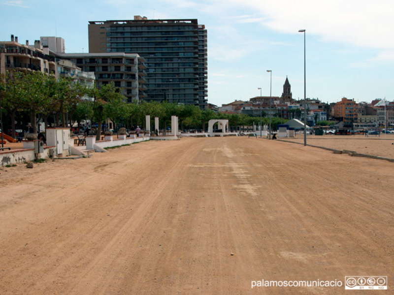 L'aparcament de terra del Passeig del Mar de Palamós.
