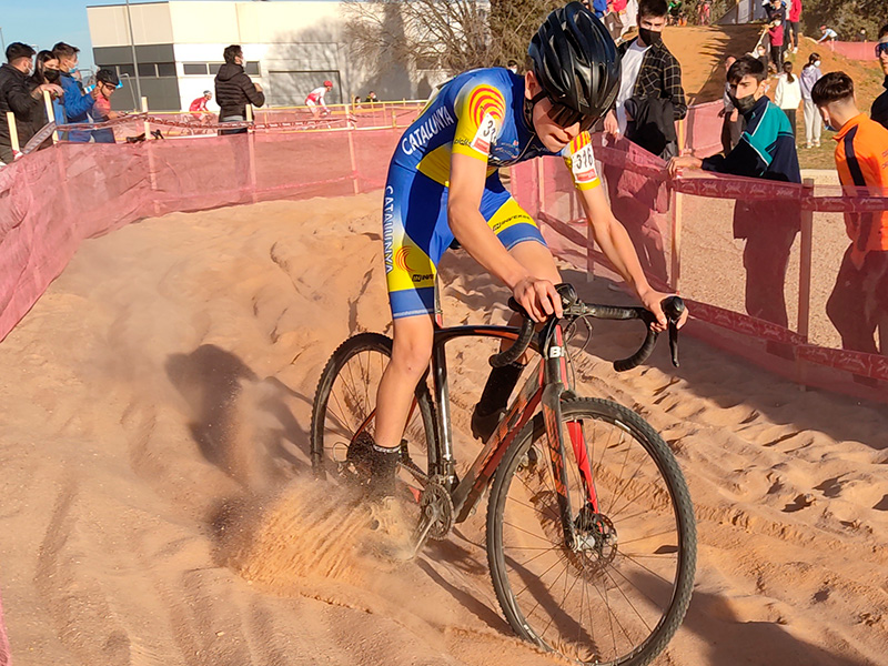 Martí Martínez participant aquest cap de setmana en el Campionat d'Espanya de ciclocròs disputat a Xàtiva.