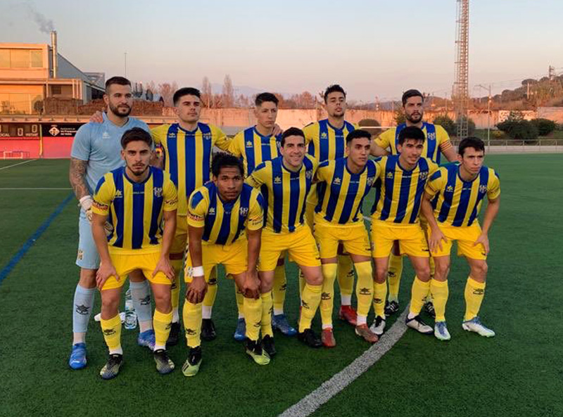 L'alineació del Palamós en el darrer partit disputat fora del seu estadi. (Foto: Palamós CF).