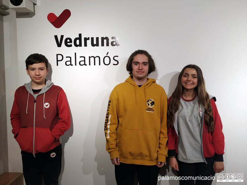 Aitor Nieto, Martí Carreras i Abril Salvatella, alumnes de 3r d'ESO de l'escola Vedruna.