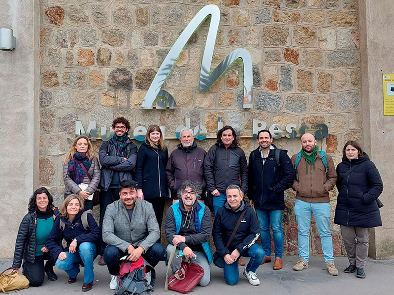Foto dels participants i organitzadors del seminari realitzat per la Càtedra d’Estudis Marítims. (Foto: Ajuntament de Palamós).