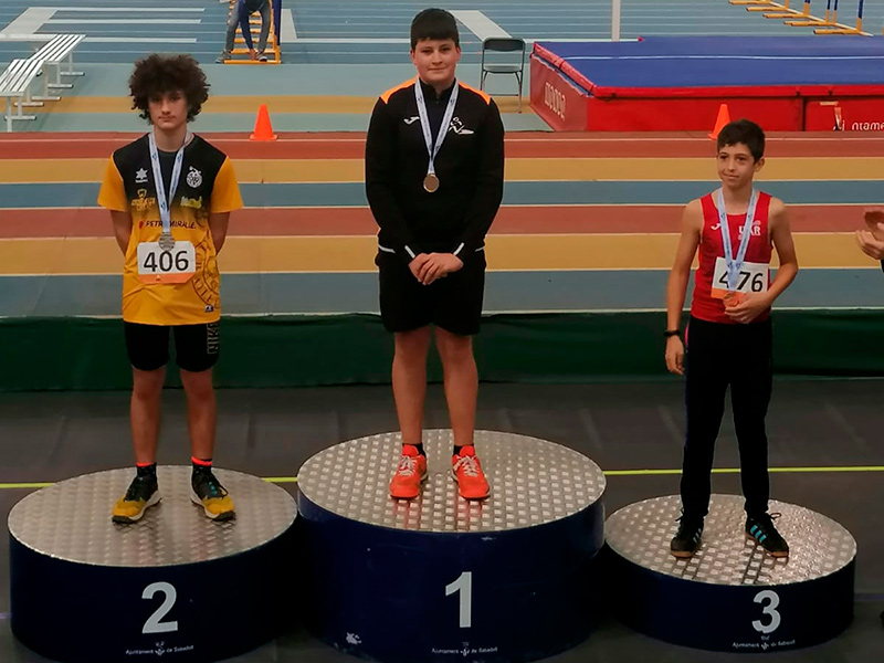 Ferran Pau Fanés, campió de Catalunya Sub14 de llançament de pes.