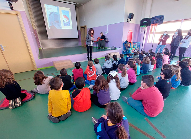 Imatge de la Setmana literària al Vila-romà. (Foto: Institut escola Vila-romà).
