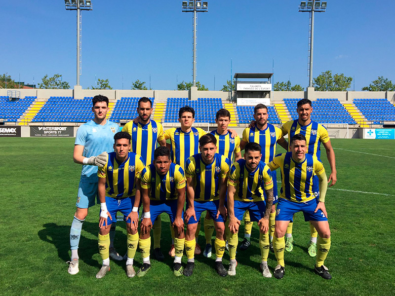L'onze inicial del Palamós en el darrer partit de lliga disputat avui. (Foto: Palamós CF).