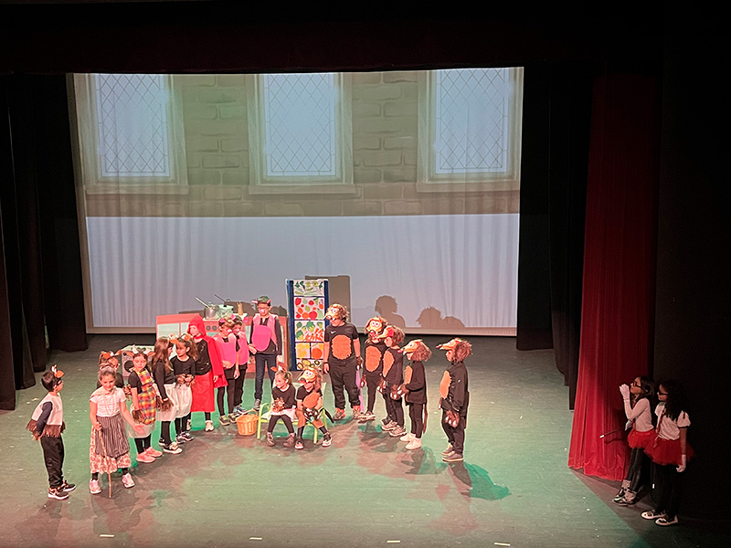 Imatge d'una de les sessions de la Mostra de Teatre Infantil de Palamós. (Foto: Ajuntament de Palamós).