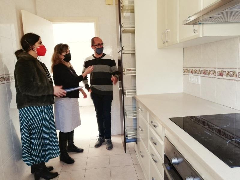 Un dels tres pisos d'emergència social que té Palamós. (Foto: Ajuntament de Palamós).