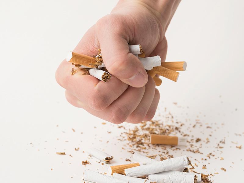 Una de cada sis morts a Catalunya és com a conseqüència del consum de tabac. (Foto: freepik.es).