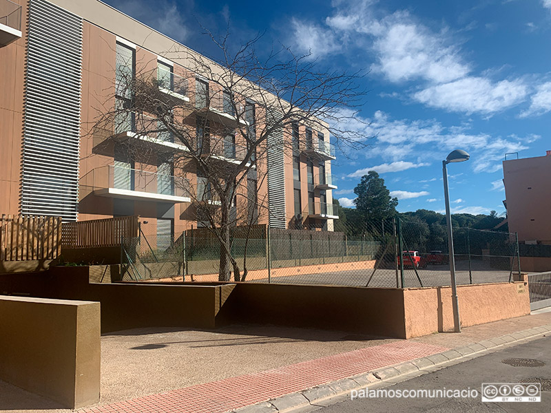 Fins ara hi ha construïts dos edificis amb un total de 48 apartaments a la Unitat d'Actuació Pineda d'en Gori