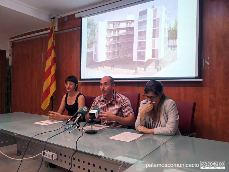 La presentació s'ha fet aquest migdia a l'Ajuntament de Palamós.