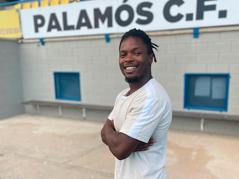 Enrike, el darrer fitxatge del Palamós per a la propera temporada. (Foto: Palamós CF).