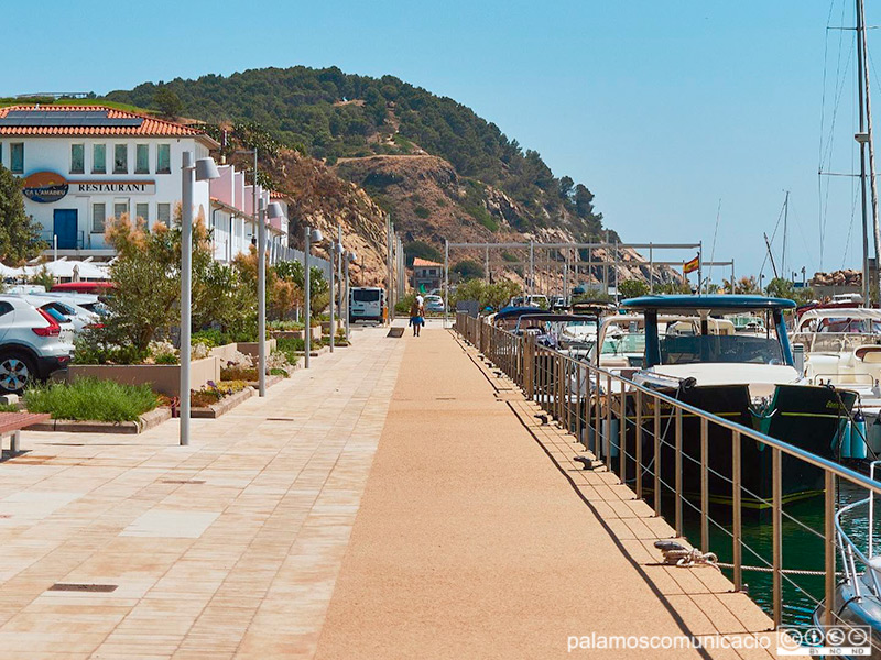 Vistes del nou passeig del Port Marina Palamós.