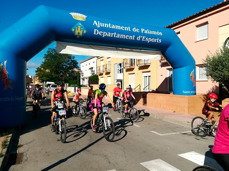 Sortida de la Festa del Pedal de l'any passat. (Foto: Ajuntament de Palamós).
