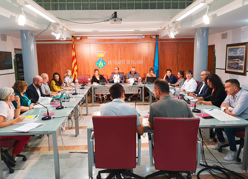 Les bases per a les noves ajudes a emprenedors es va aprovar en el Ple d'aquest mes de setembre. (Foto: Ajuntament de Palamós).