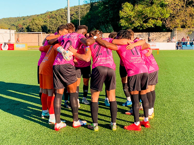 El Palamós ha guanyat dos partits i n'ha perdut quatre en les primeres sis jornades de lliga. (Foto: Palamós CF).