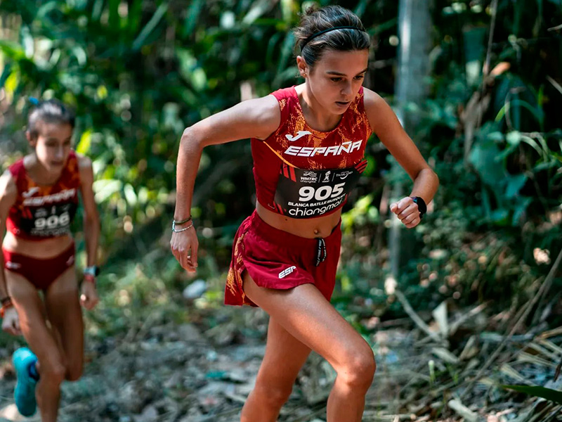 L'atleta Blanca Batlle, al Campionat del món de Trail Running que s'està celebrant a ChiangMai. (Foto: AA Palamós).