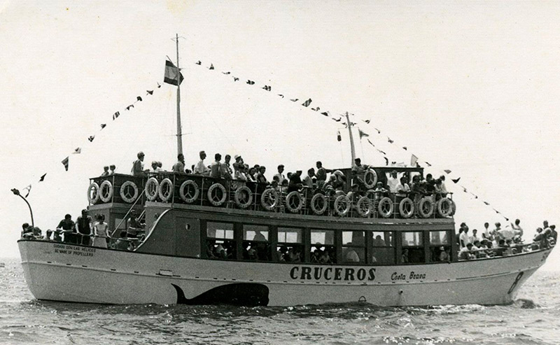 Un dels històrics 'Cruceros Costa Brava'. (Foto: Museu de la Pesca de Palamós).