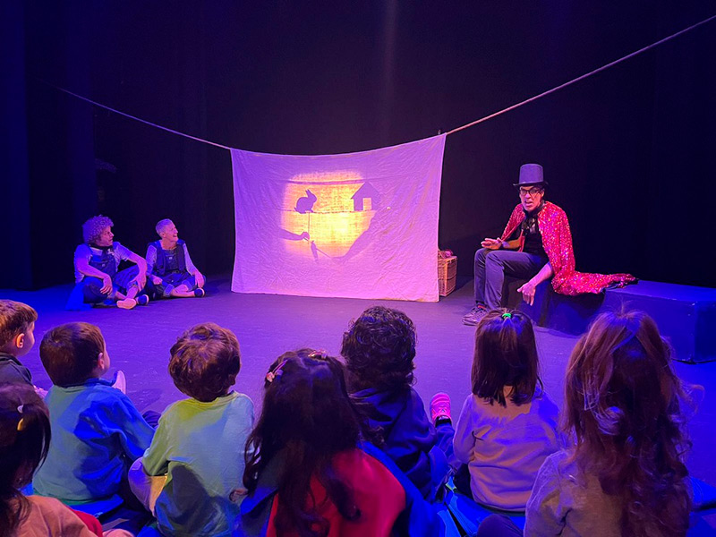 Foto de 'La casa de les Gorguetes', que es va representar al Teatre la Gorga. (Foto: Ajuntament de Palamós).