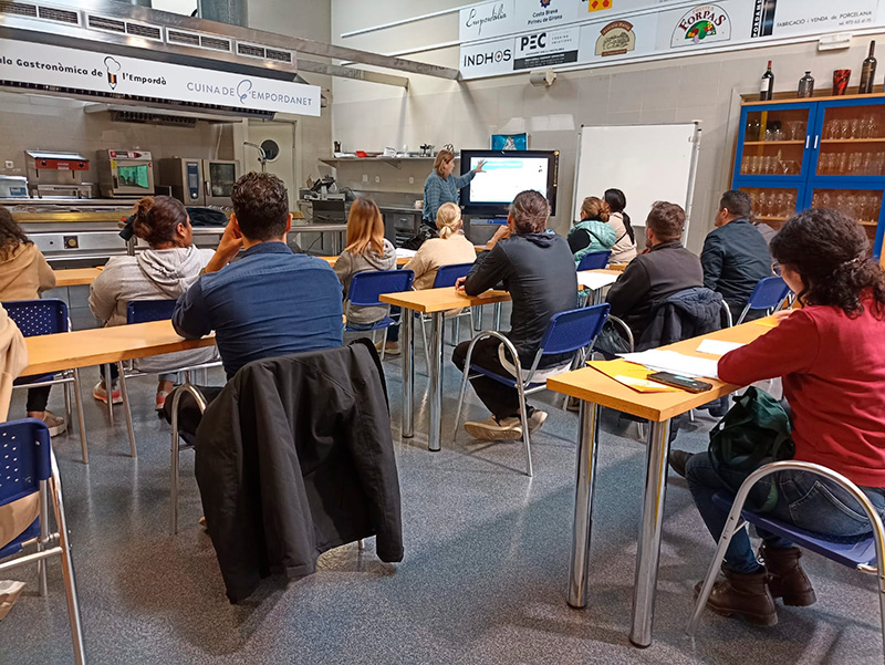 Es van formar 15 persones en situació d’atur i risc d’exclusió social. (Foto: Grup Costa Brava Centre).