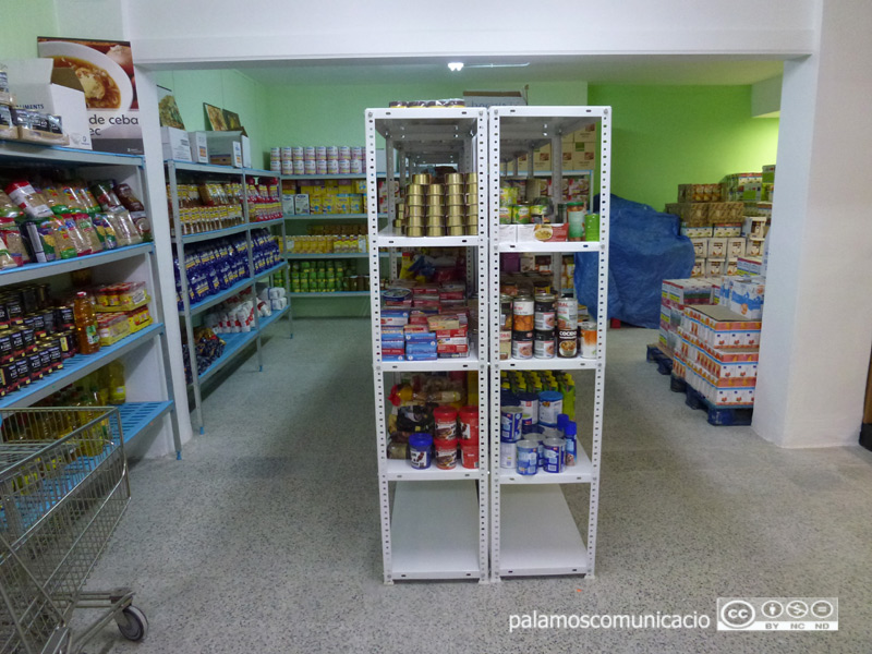L'Espai de Distribució d'Aliments Albert Castejón de Palamós, al barri de Mas Guàrdies.