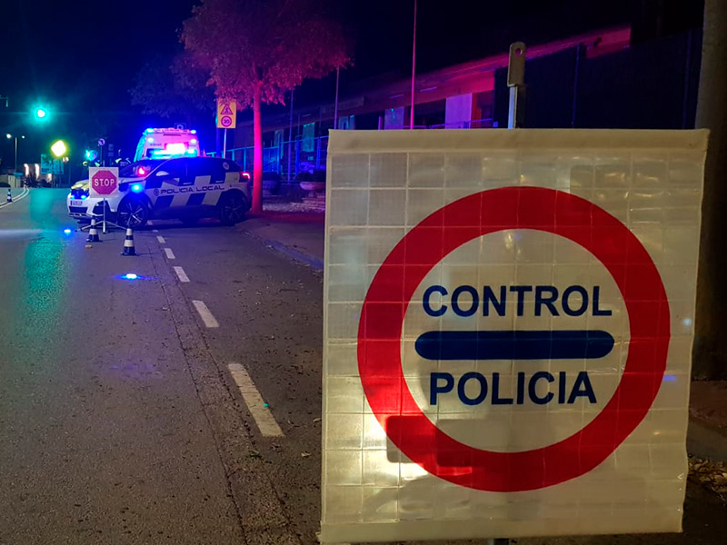 Imatge d'arxiu d'un control de la Policia Local de Palamós. (Foto: Ajuntament de Palamós).